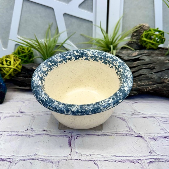 Vintage Speckled Crock Pot Pottery Stoneware Ceramic Bowl - Picture 1 of 12
